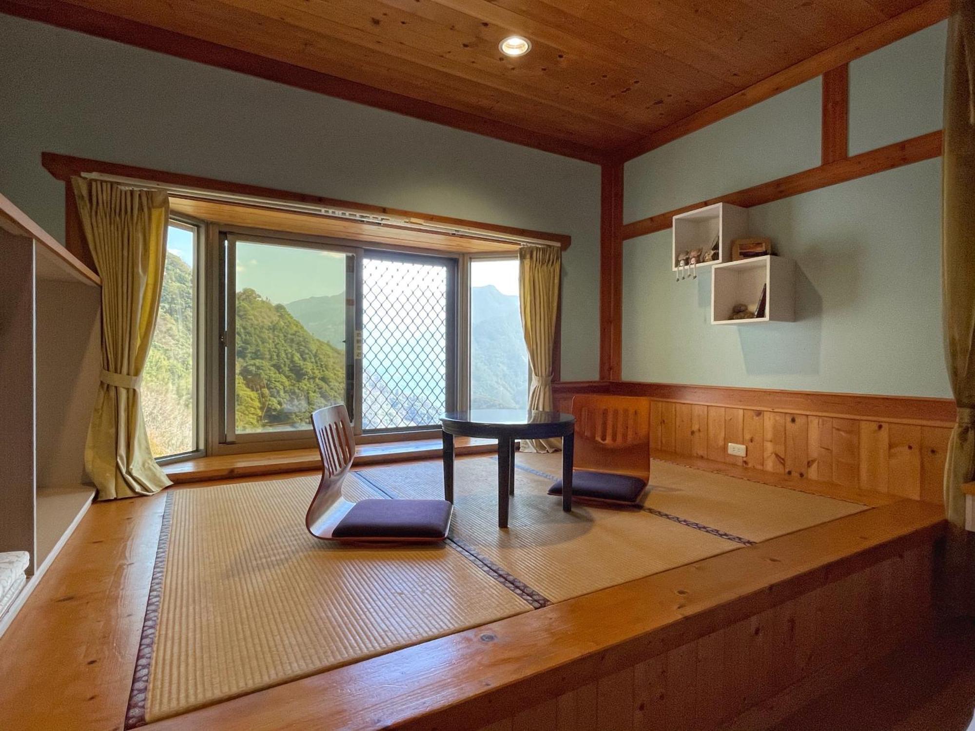Tian Hsiang Tea B&B Renai Rum bild